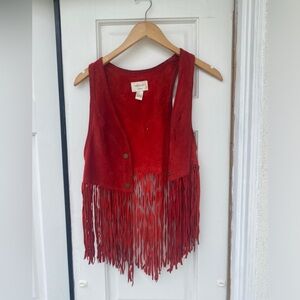 Red fringe vest, suede leather, S